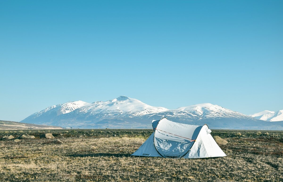 Зачем нужна палатка для зимней рыбалки?