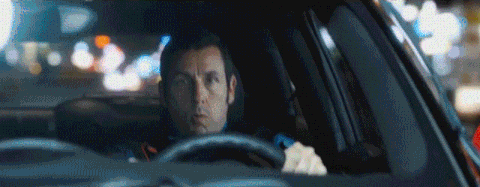 В фильме Пиксели происходит весьма оригинальное вторжение инопланетян на Землю. Пришельцы принимают вид персонажей старых компьютерных игр, в духе ПакМэна и Донки Конга. Президент США отдаёт команду собрать лучших в мире геймеров, чтобы противостоять подобным захватчикам.