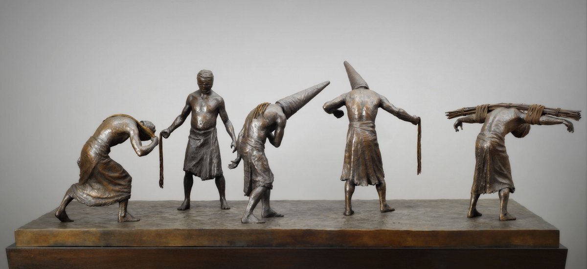 Самобичевание опаснее для души, чем для тела. Procession Of Flagellants ( after F.Goya) sculpted by Alexander Tsalikhin. https://www.pinterest.ru/pin/337981147021171911/