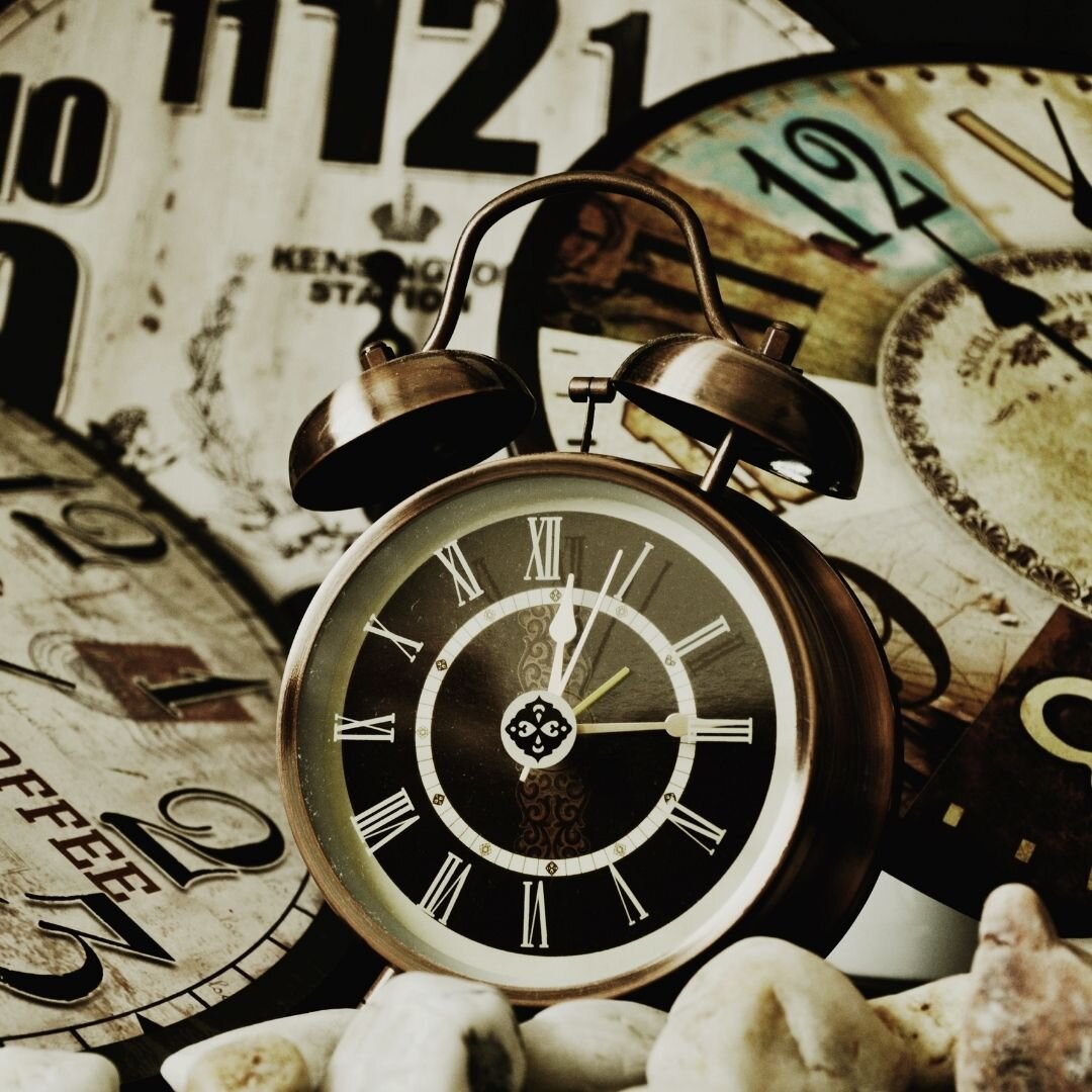 Your time is up. Время. Время картинки. Прошло много времени гиф. Times up.