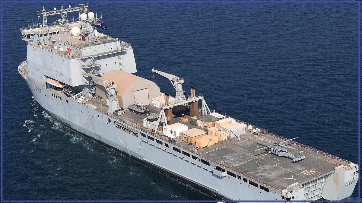 RFA Mounts  вспомогательный корабль Королевского флота.