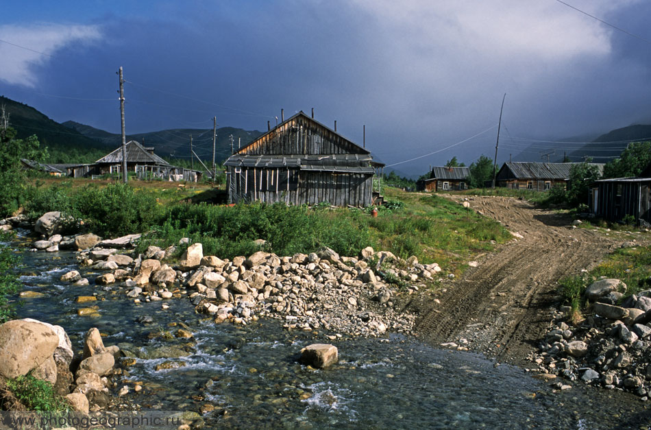 Поселок приполярный фото