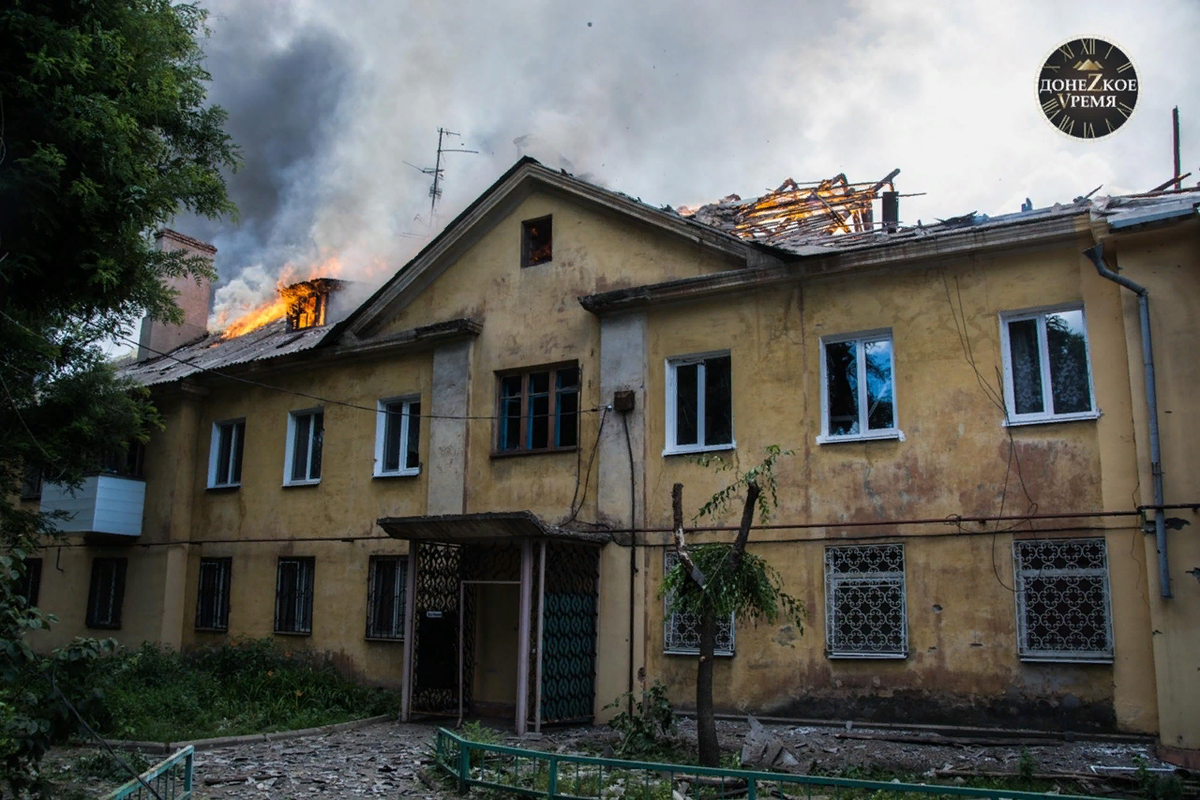 Киевский район в огне: последствия вчерашнего обстрела