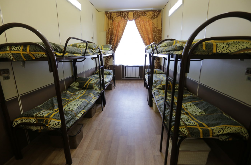 комната рабочего дома