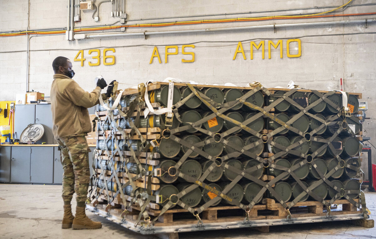 Mauricio Campino/U.S. Air Force via AP