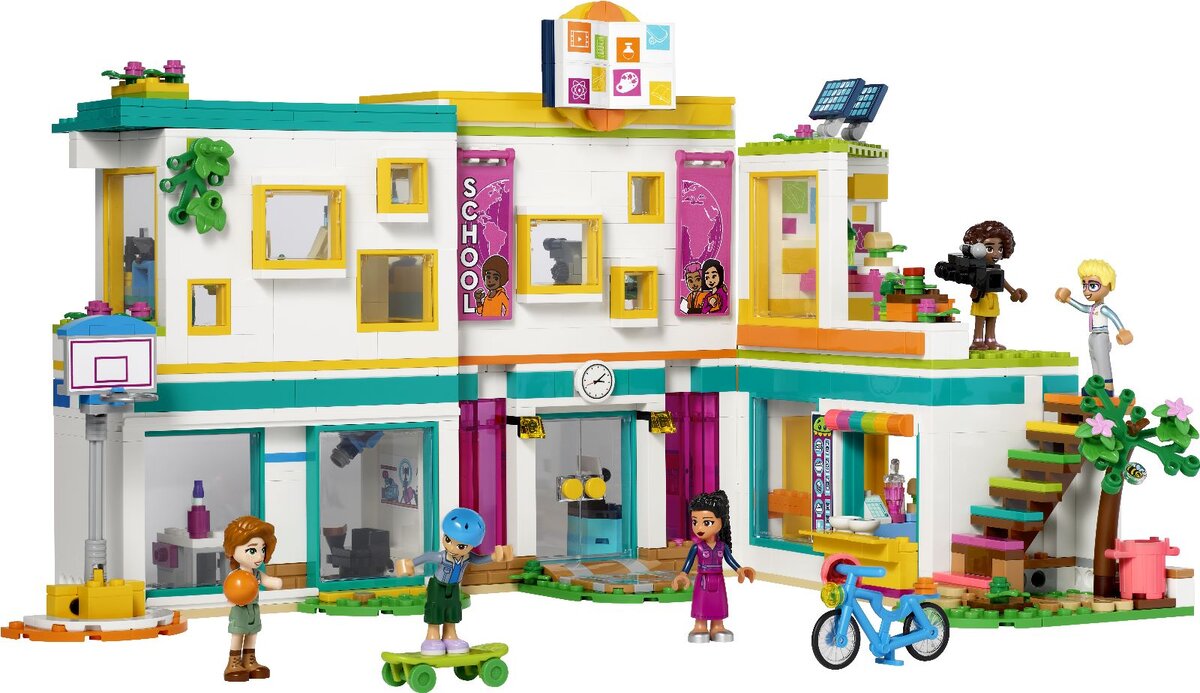 LEGO Friends 41731 Heartlake International School