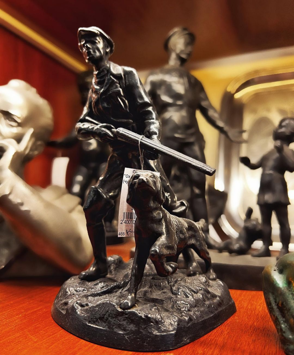 Фигурка изготовленная по технологии каслинского литья / Фото: @antik_samara