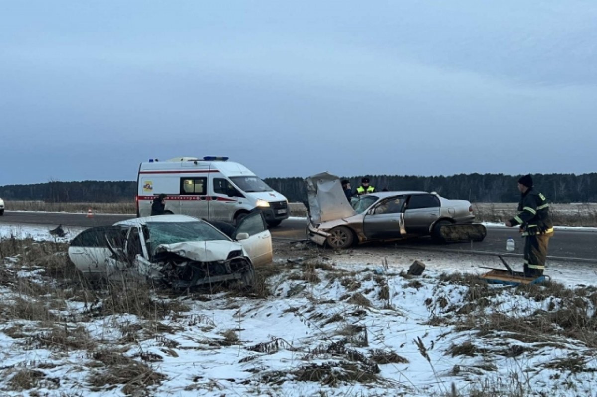    Под Лесосибирском произошла авария с участием двух Тойот.