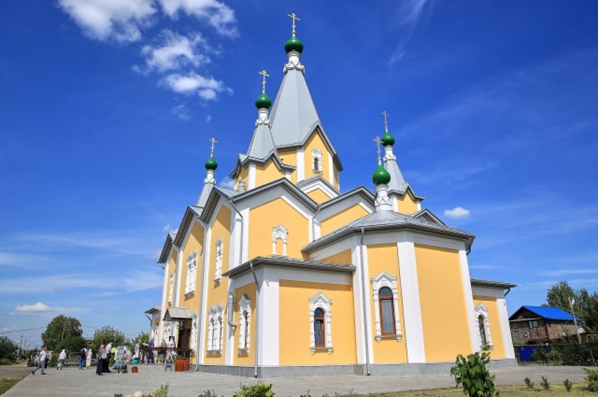    62% нижегородцев против строительства новых православных храмов в городе