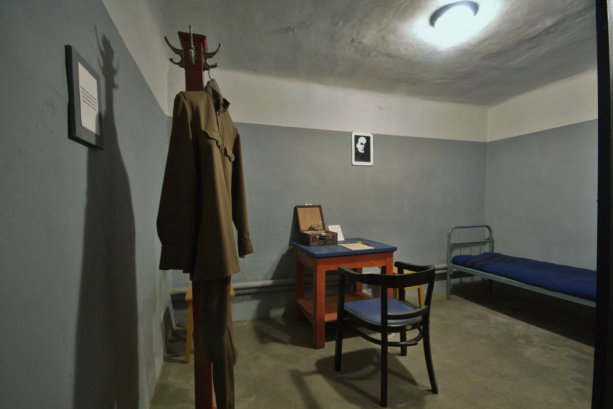 1 этап борьбы за власть после смерти сталина. Ареста л. Берия в 1953 году. Заседание политбюро цк кпсс 1953. Арест л.