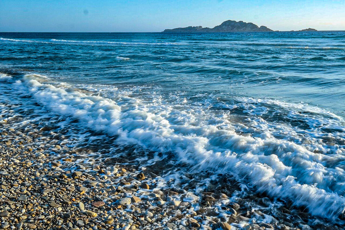 Что на черном море своими. Что на черном море своими