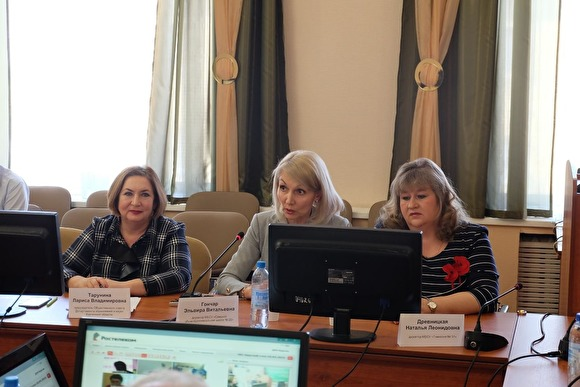 директор 22 школы гончар эльвира витальевна. 53 школа курган директор школы. директор школы 5 курган. директор курганской школы. директор 22 школы курган.