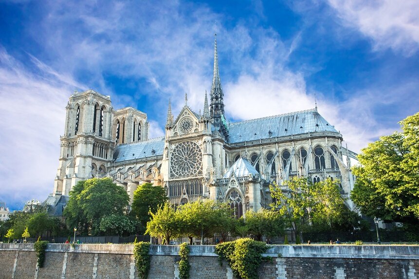 Пока мировая общественность обсуждает, сколько времени (и сил) понадобится на восстановление французской реликвии - Нотр-Дам-де-Пари или Собор Парижской Богоматери, пострадавшего во время недавнего...