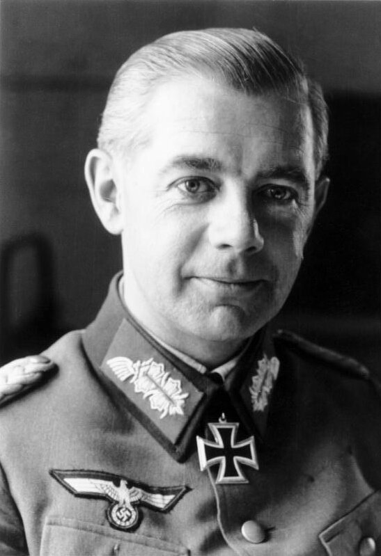 Генерал Вальтер Венк, командующий 12 армией вермахта