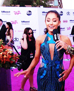 Ох, мне нужна точка опоры. Материал с ресурса makeagif.com