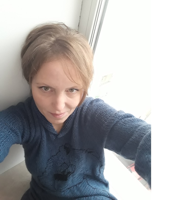 мы с медведем на гостиничном подоконнике