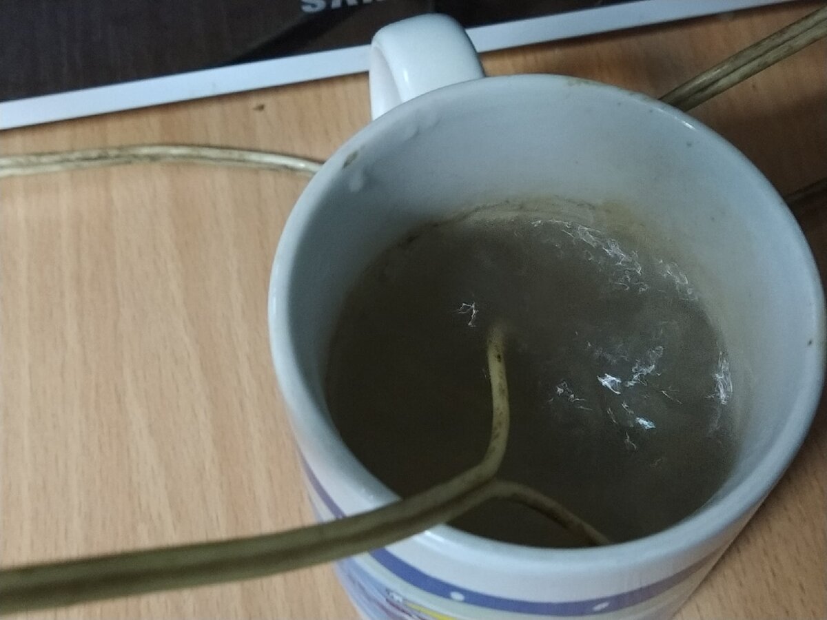 Температура кипятильника в воде. Кипятильник ra-5627. Кипятильник для ванны. Самодельный кипятильник для воды. Кипятильник из оцинковки.