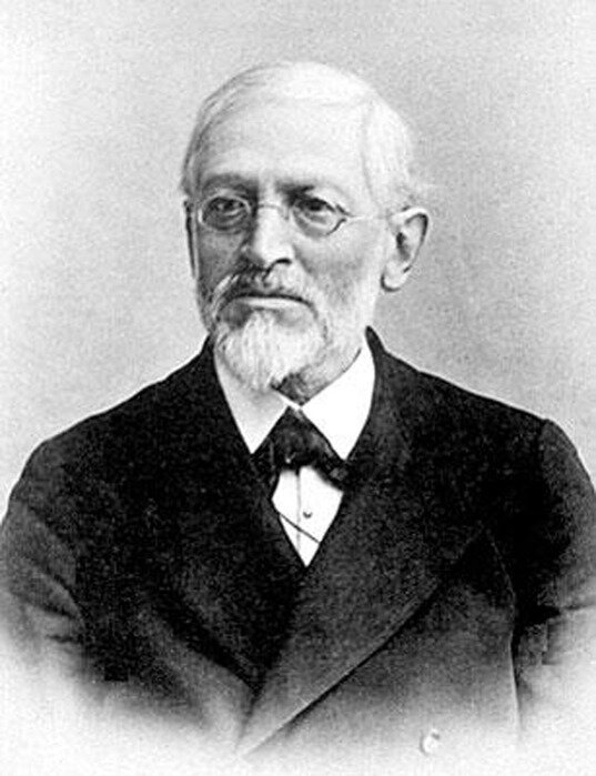 Гаркави Абрам Яковлевич (1835-1919) - русский востоковед и семитолог. Фото взято с сайта Яндекс картинки 