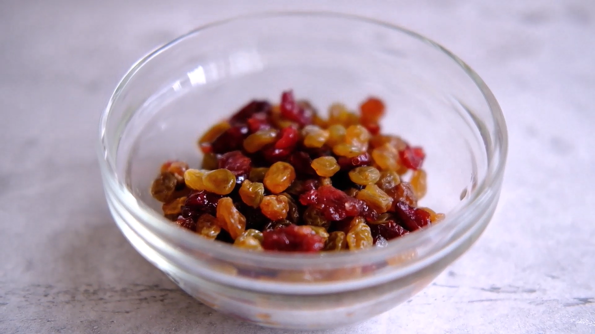 Изюм в роме