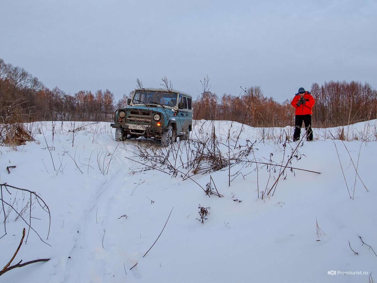 Мажоры приехали куражиться по бездорожью, но местный тракторист показал кто главный ?‍♂️??