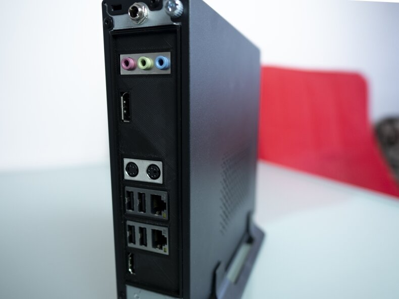 Системный блок сзади