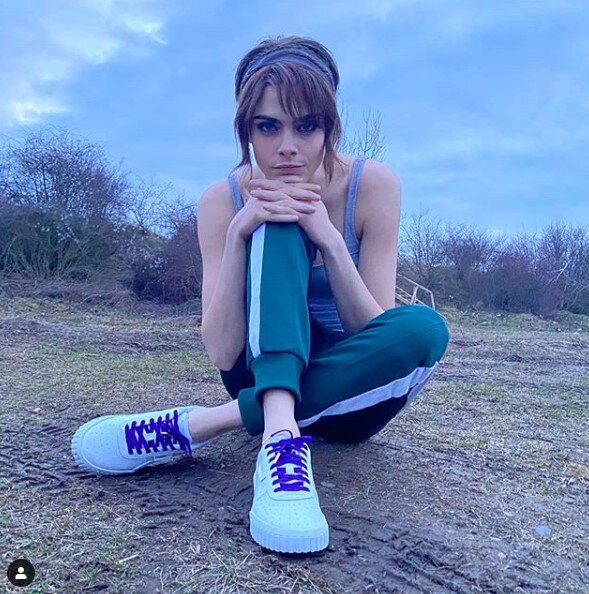 Фото: instagram.com/caradelevingne/