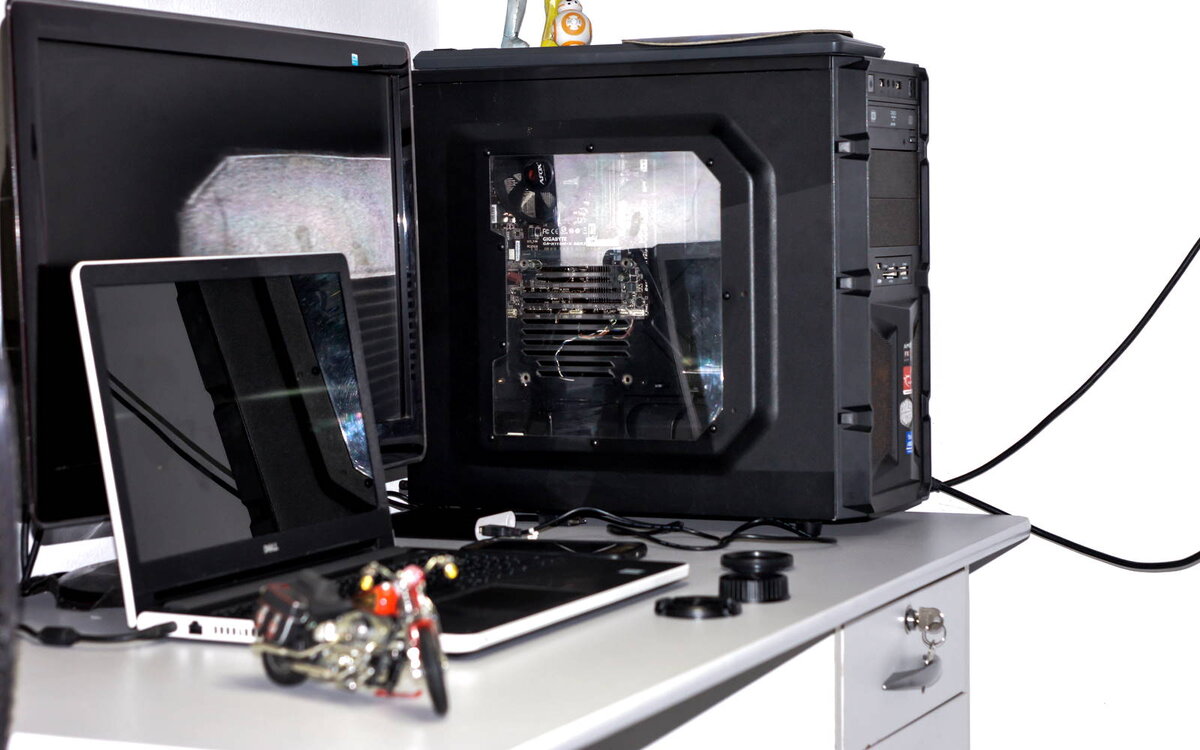 Порядок пк. PC Case inside Cover. 3d inside Labo