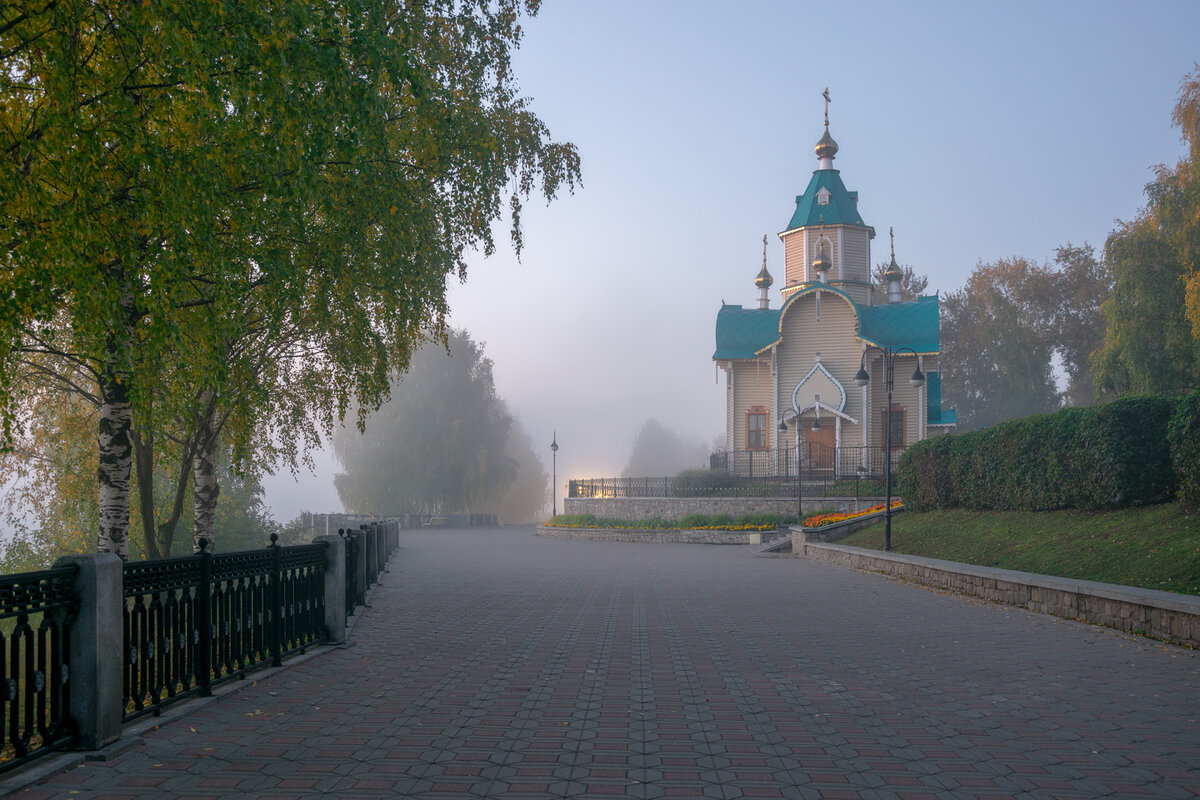 Утро на набережной Грина.  Автор фото Александр Архипкин 