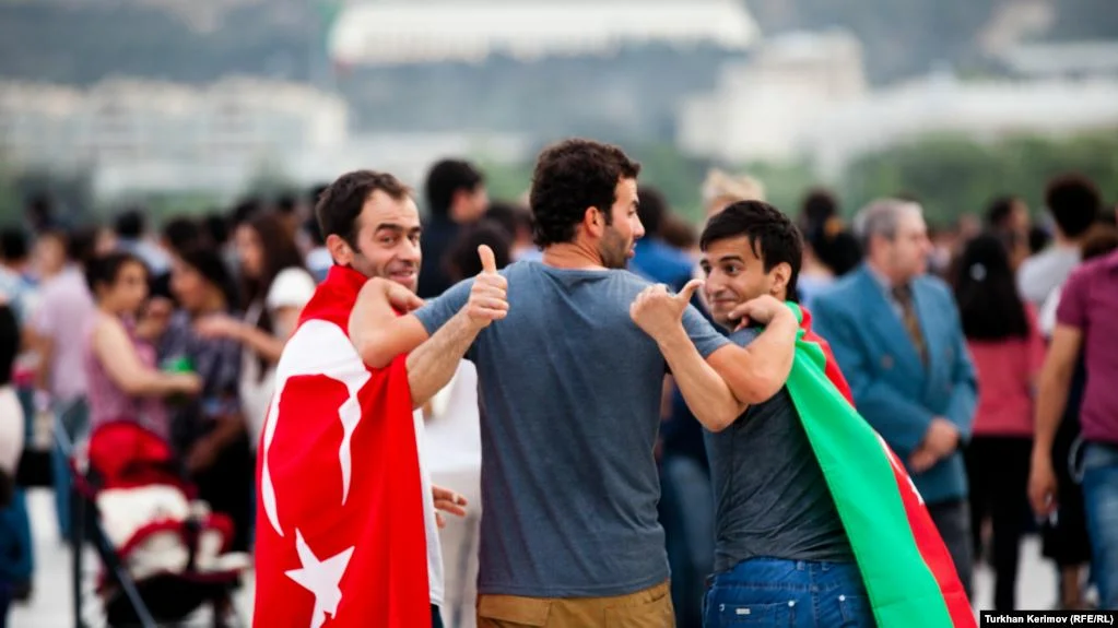 Турки азеры