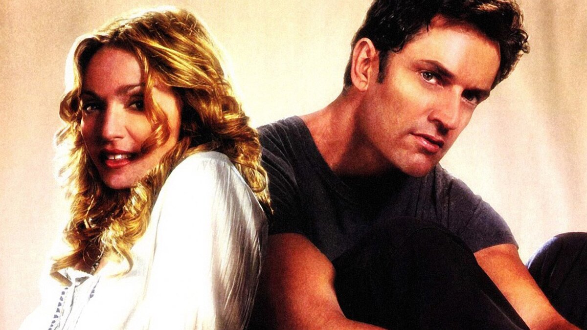 Изображение взято отсюда:https://www.afisha.ru/movie/y2000/page7/