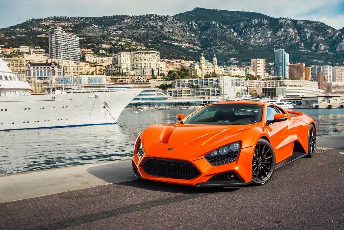 9 место Zenvo ST1 375 км/ч