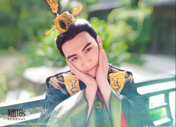 Фото из свободных источников. Лапочка Чжан Бинь Бинь