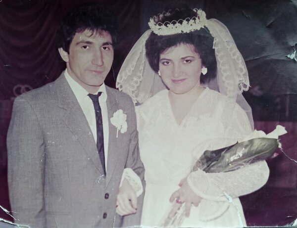30 января 1988 года. Мы в день нашей свадьбы.