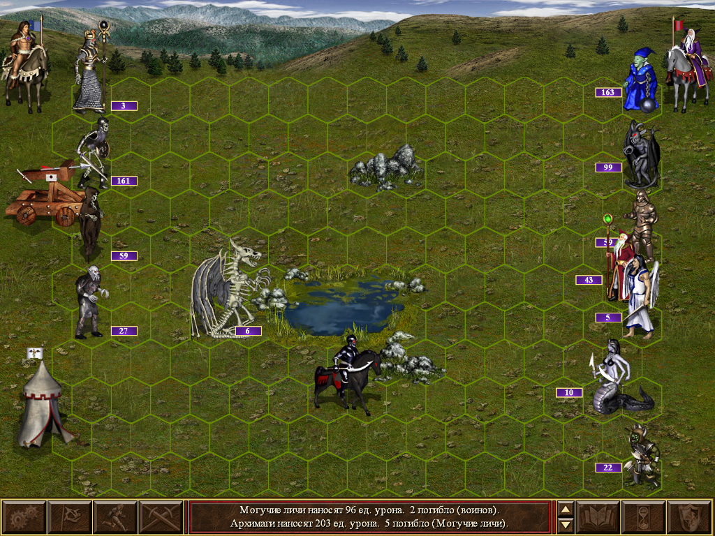 Поле боя тоже максимально наглядно - ты видишь персонажей целиком, а не их спины и головы