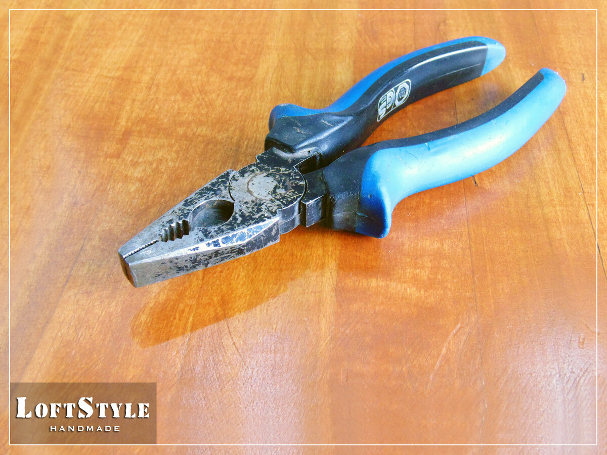 пассатижи или плоскогубцы