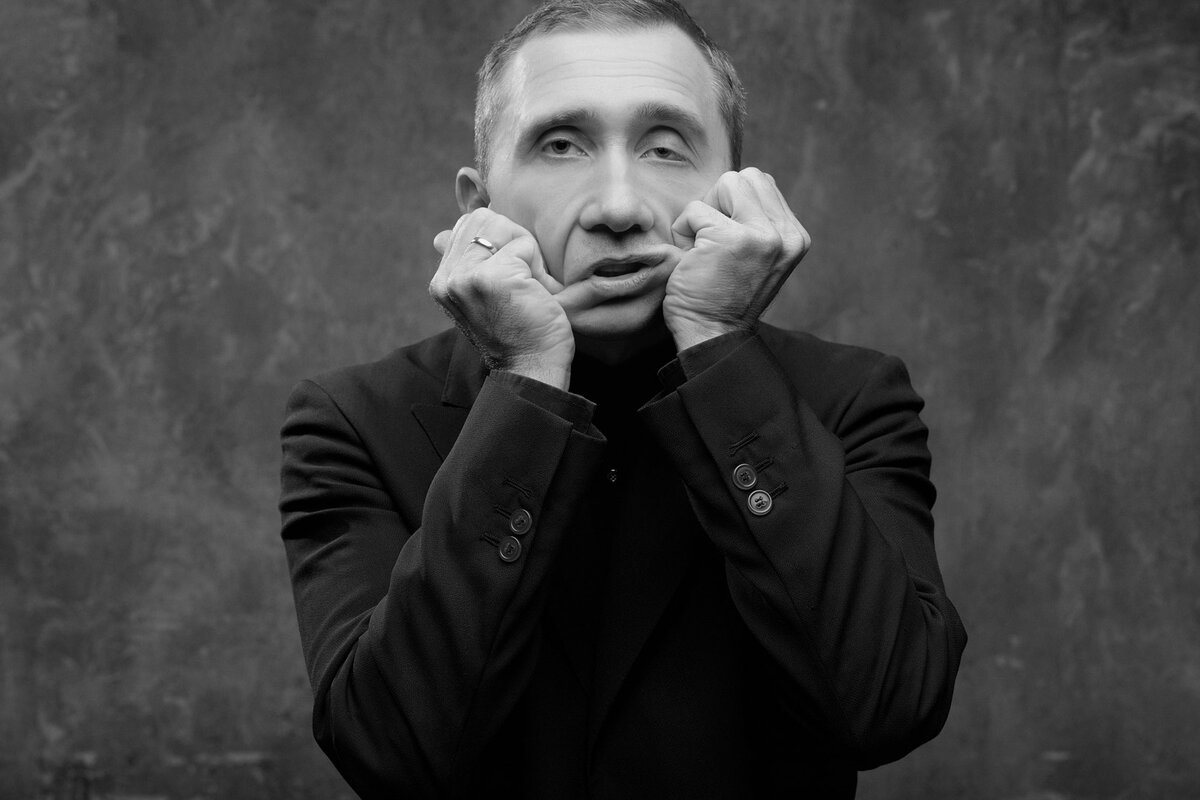 Дмитрий грачев фото Дмитрий Грачев из КВН. Двойник президента и его супруга с модельной внешностью С