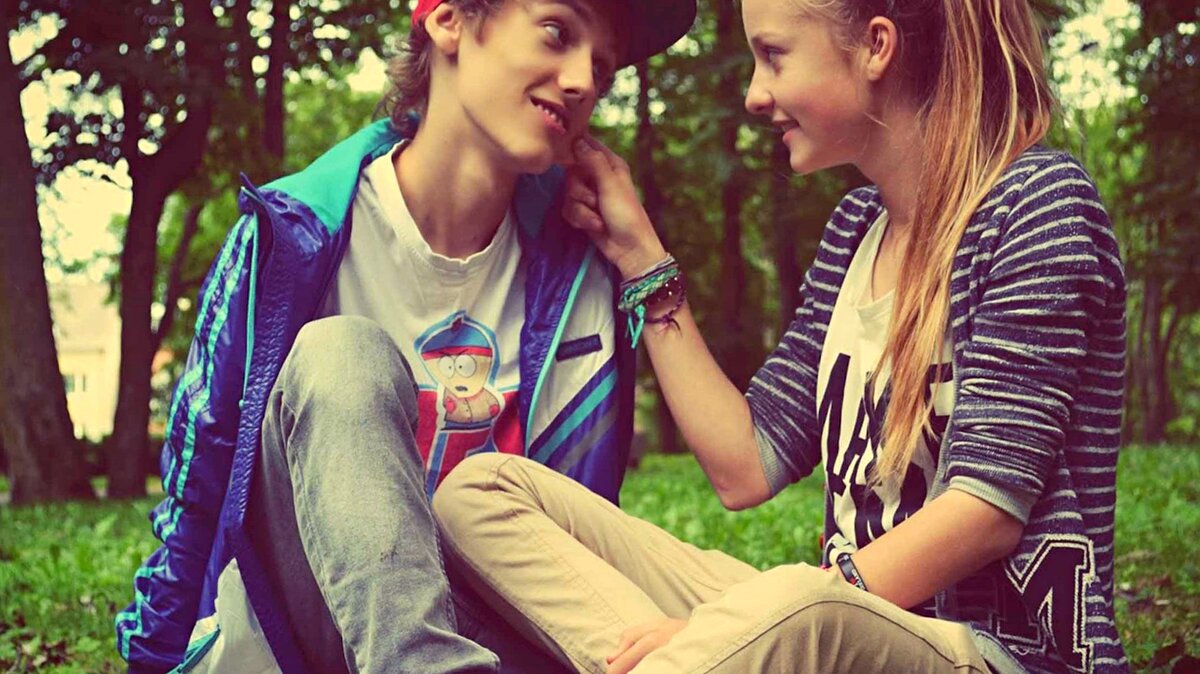 В любом детском лагере есть свободное время, а подростки - это еще такие дети..