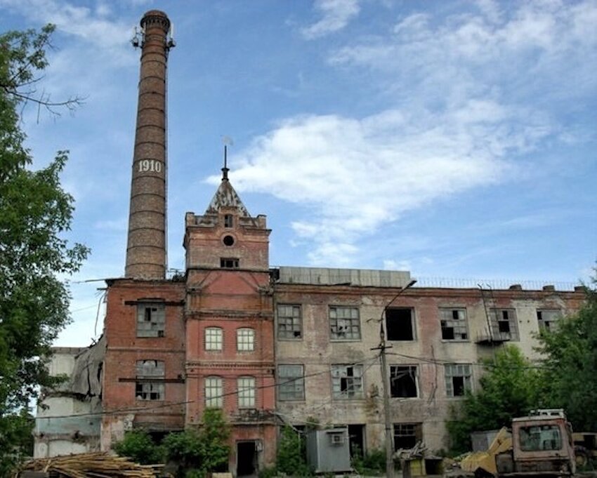 Бывшие цеха Кузнецовского фаянсового завода, источник http://photogoroda.com