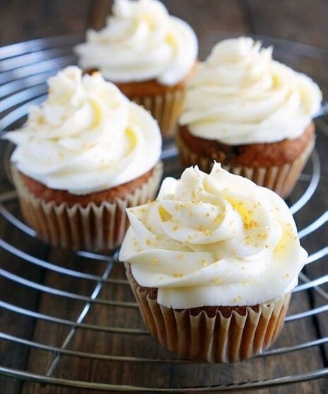 На фото -вариант сервировки блюда