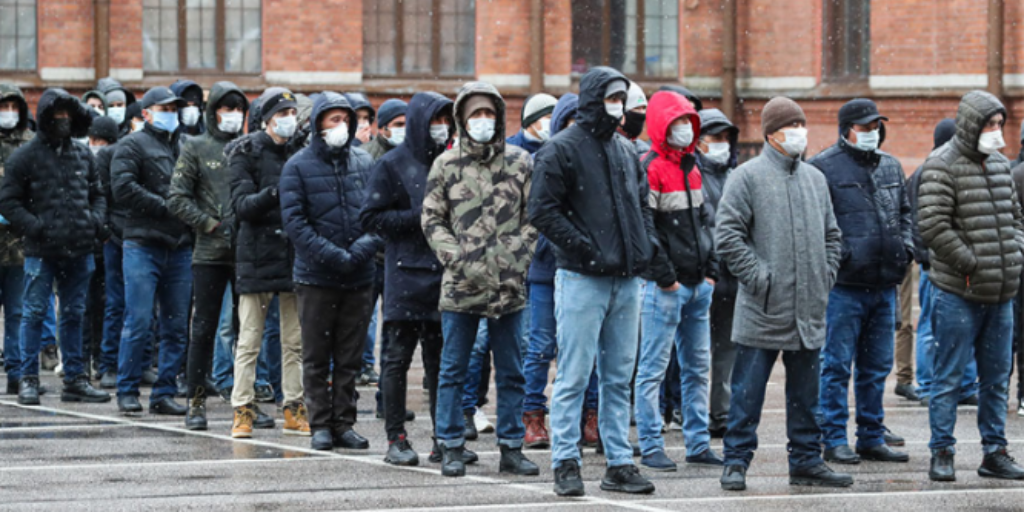 Очередь за продлением разрешения