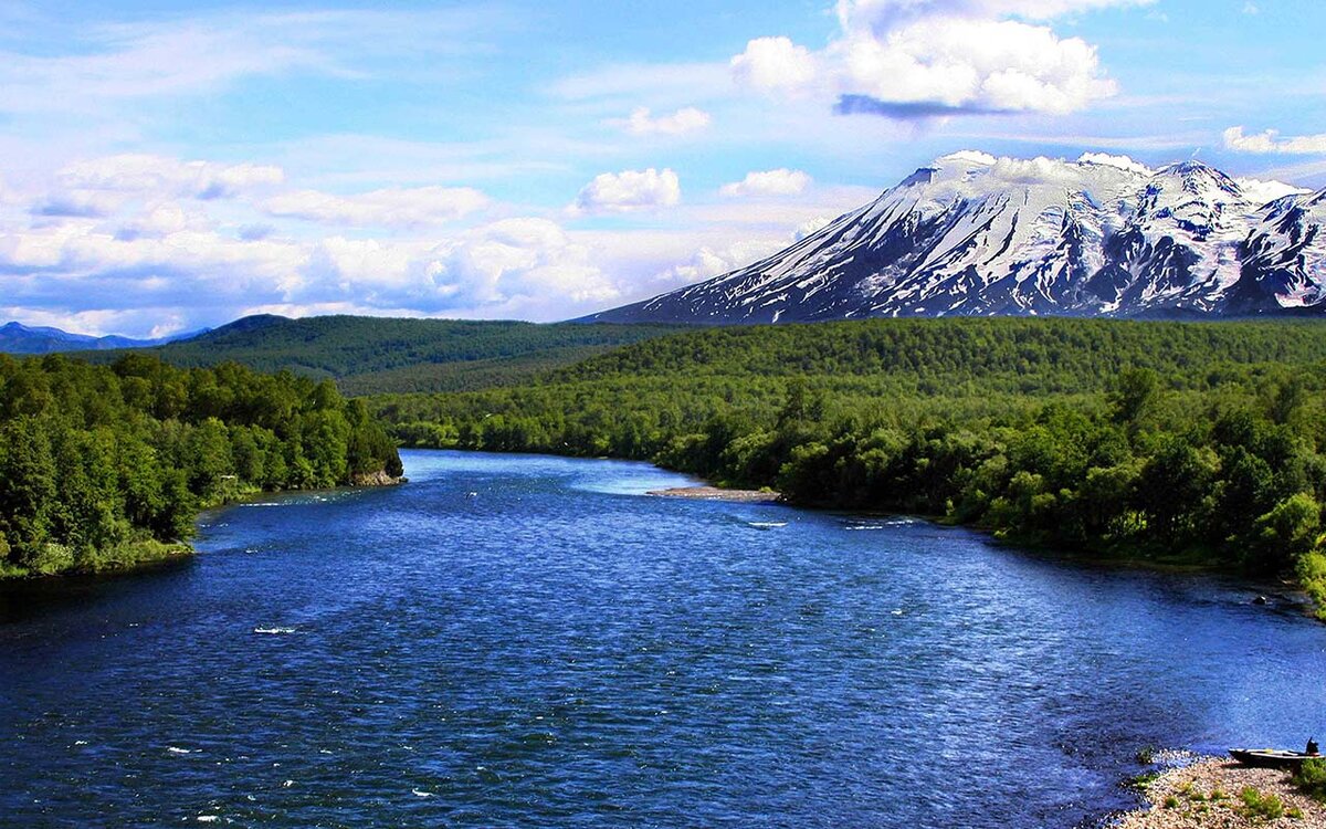 Камчатка красивейший и богатый край. Фото из открытых источников "Яндекс картинки"