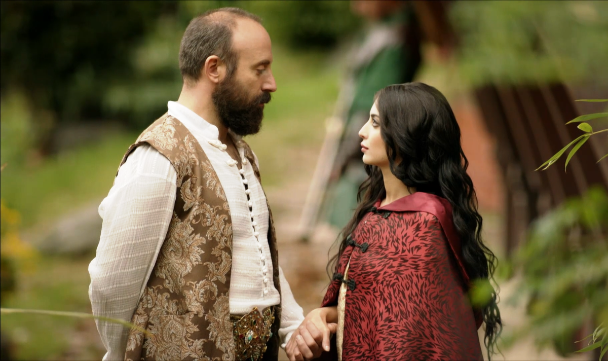 сюжет великолепного