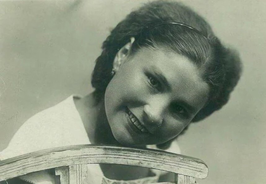 Галина Макарова в молодости 