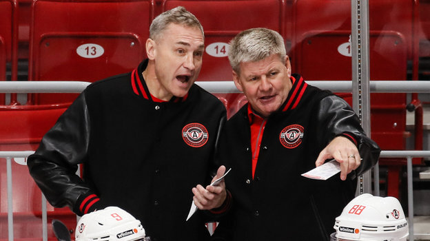 Герман Титов и Билл Питерс. 