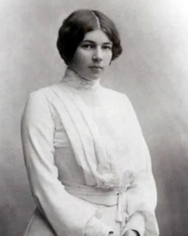 Любовь Блок