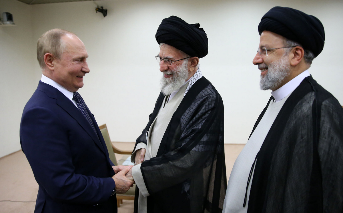 Кто руководит ираном