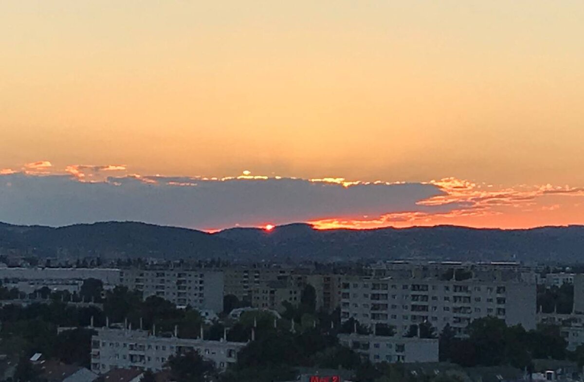 С недавних пор коллекционирую закаты 