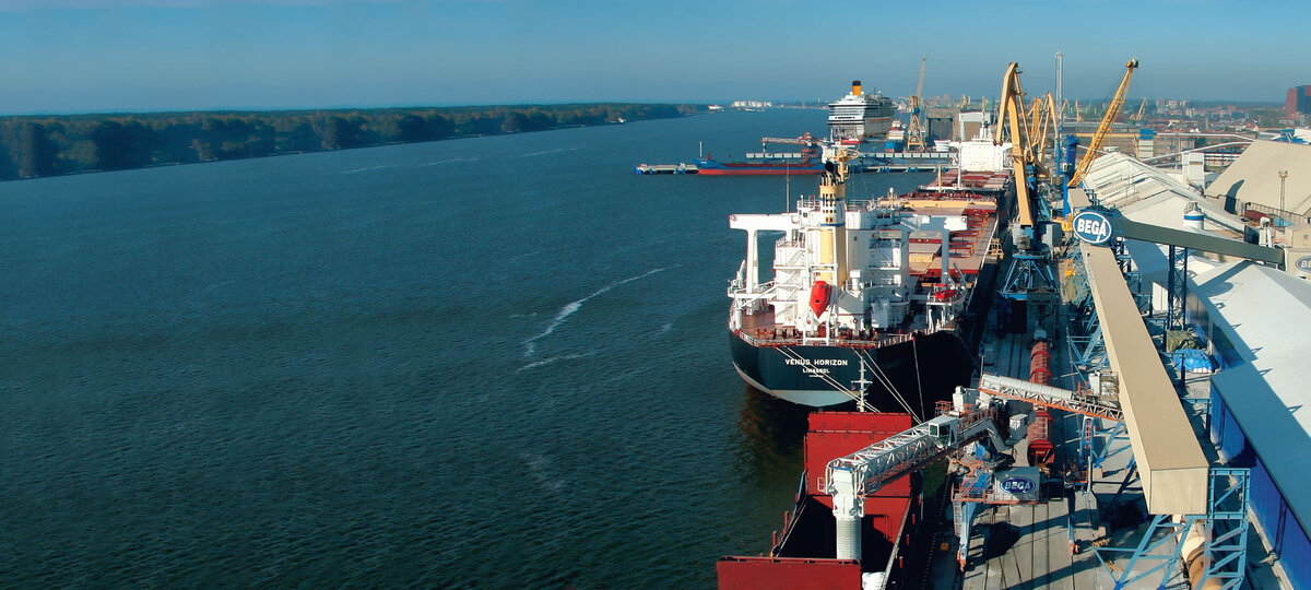 На побережье в латвийском порту.  фото: картинки  яндекса.