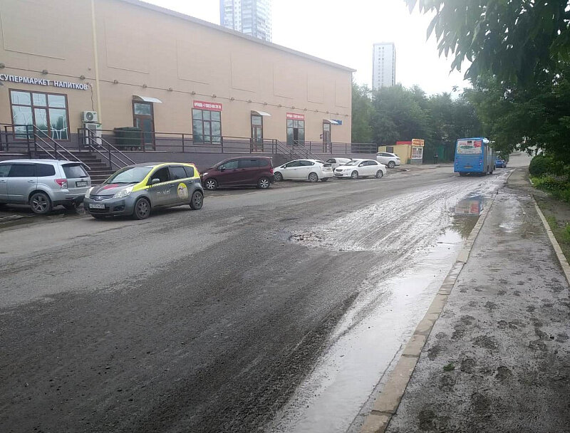 Дорога в районе Змеинке во Владивостоке будет отремонтирована