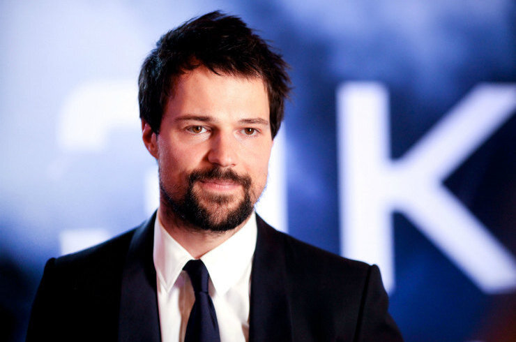 Источник; https://www.cosmo.ru/stars/news/08-04-2018/v-rossii-sploshnaya-nenavist-i-hamstvo-danila-kozlovskiy-o-svoih-heyterah/